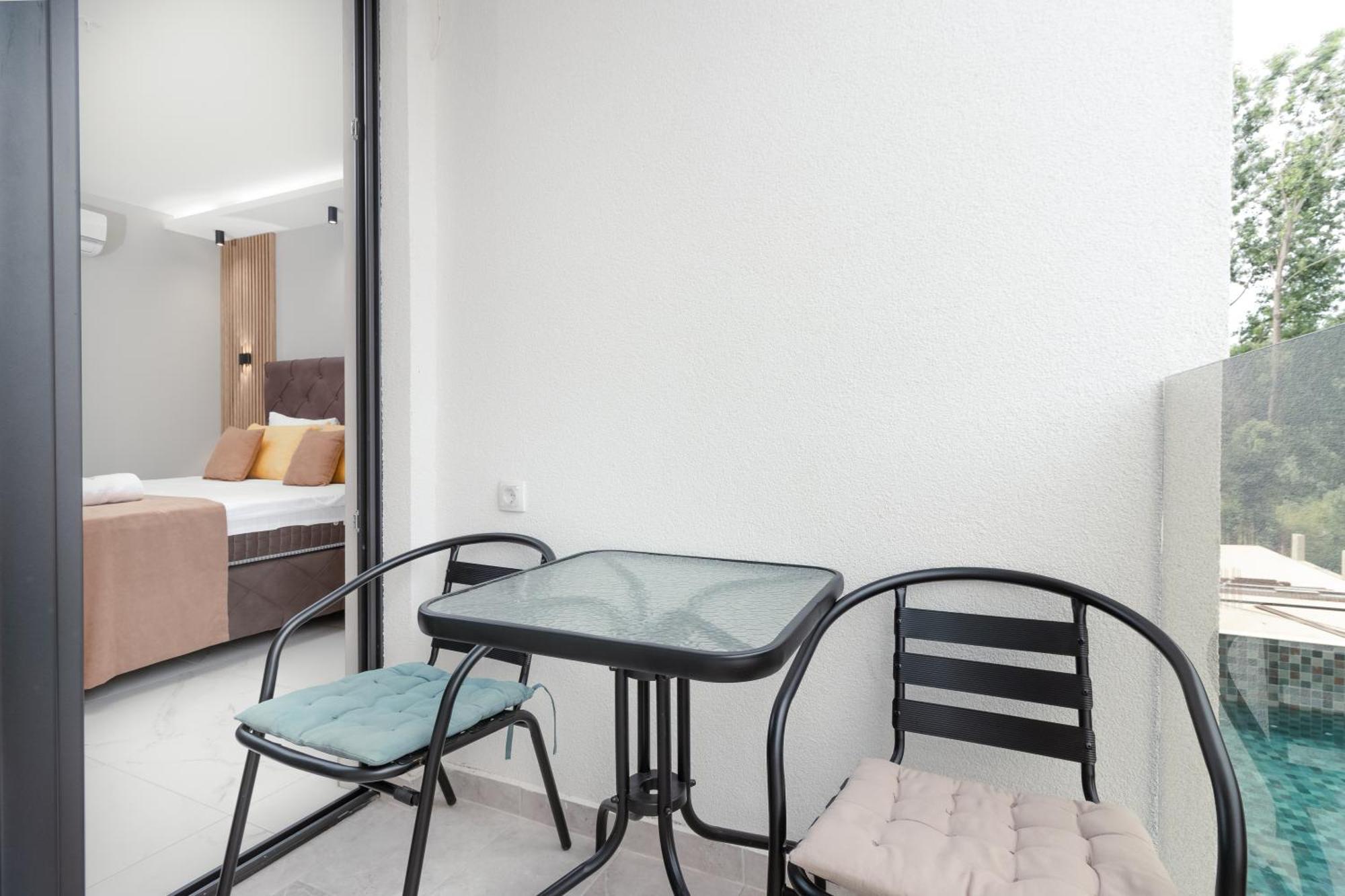 Trio Resort ウルツィニ エクステリア 写真